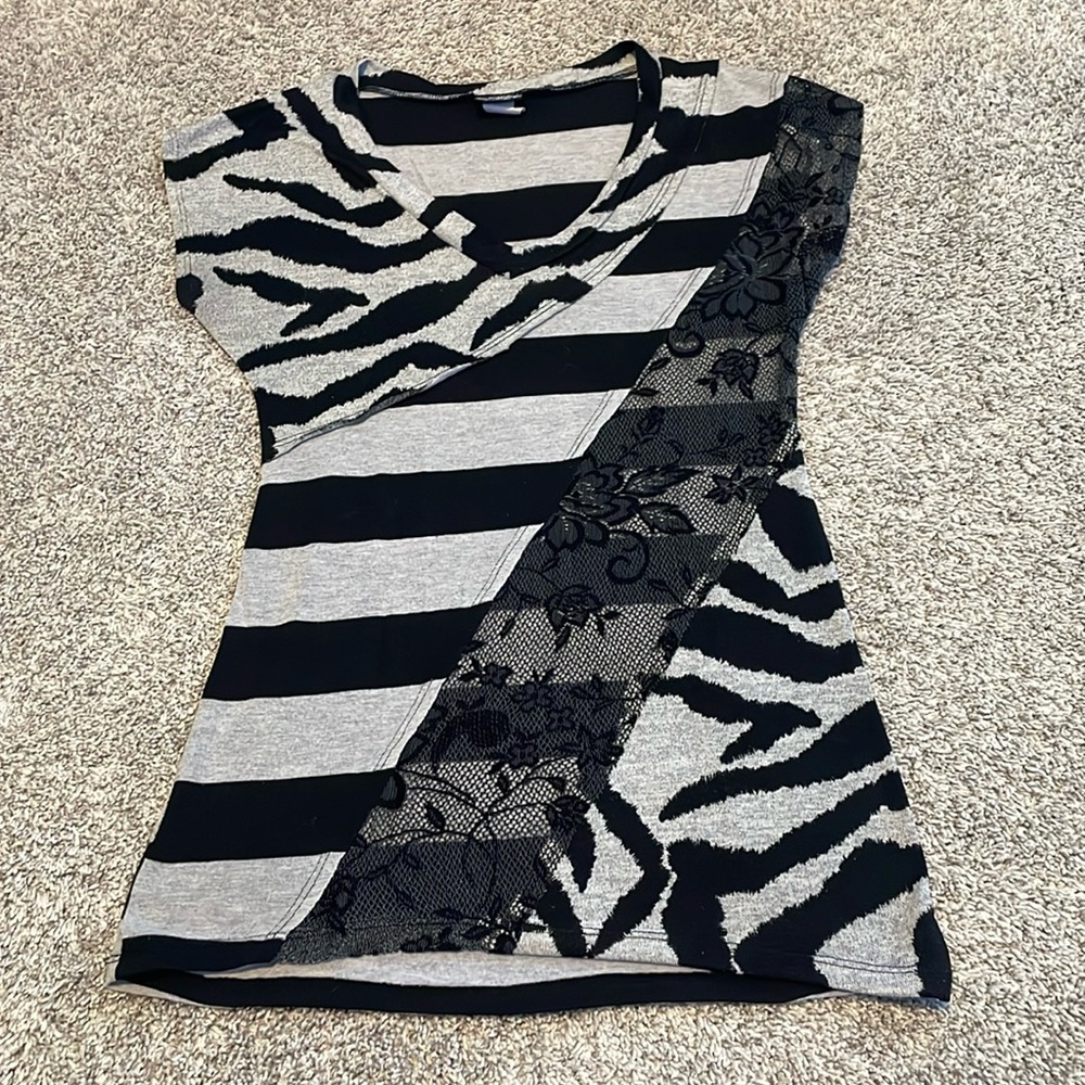 Daytrip Zebra Top